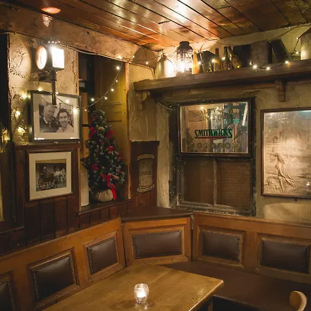 Silken Thomas 4* 基尔代尔