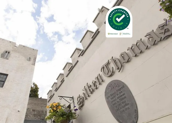 Guest house Silken Thomas 4*