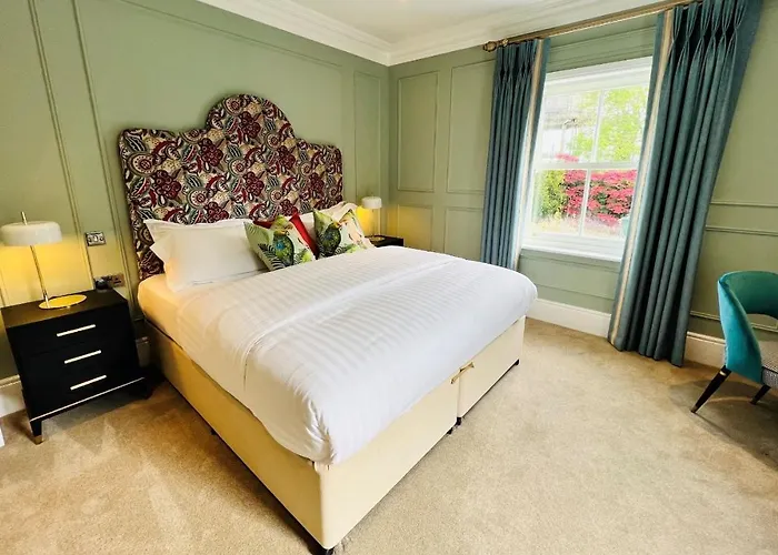 Silken Thomas 4* Kildare