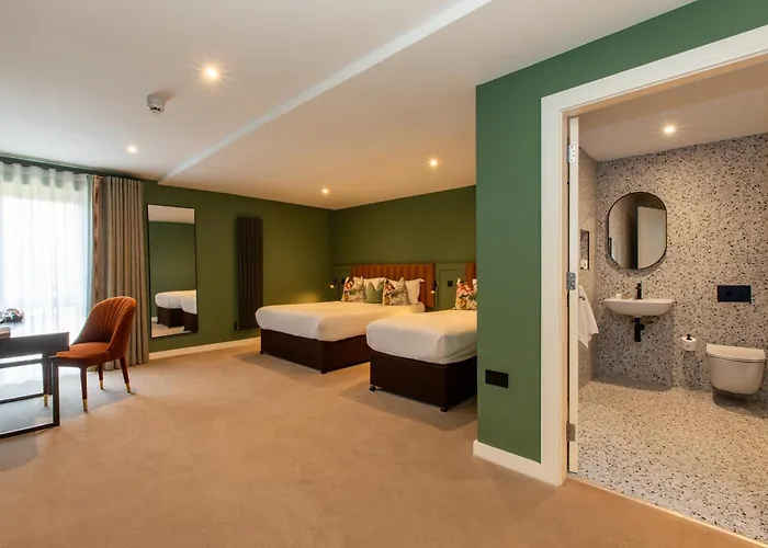 Silken Thomas Guest house 4*