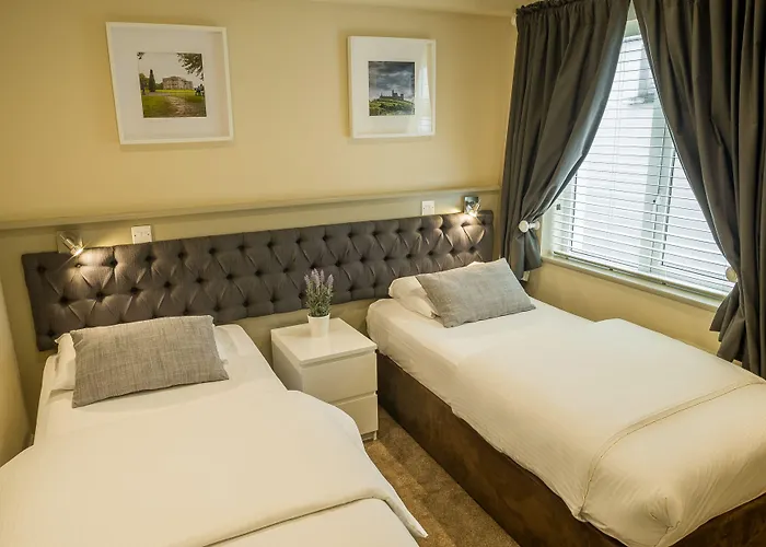 Guest house Silken Thomas