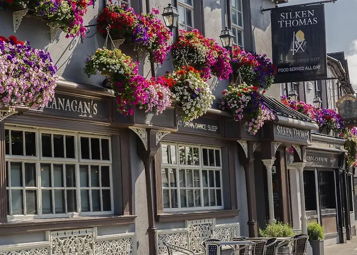 Silken Thomas Guest house